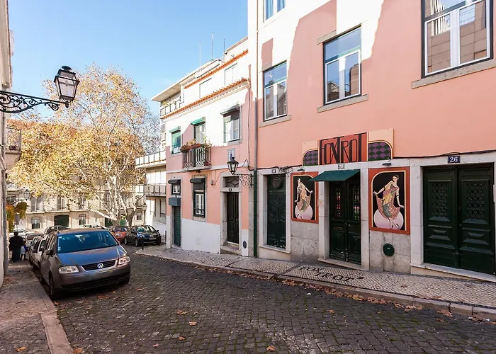 Bairrus Lisbon Apartments - Principe Real/Brick